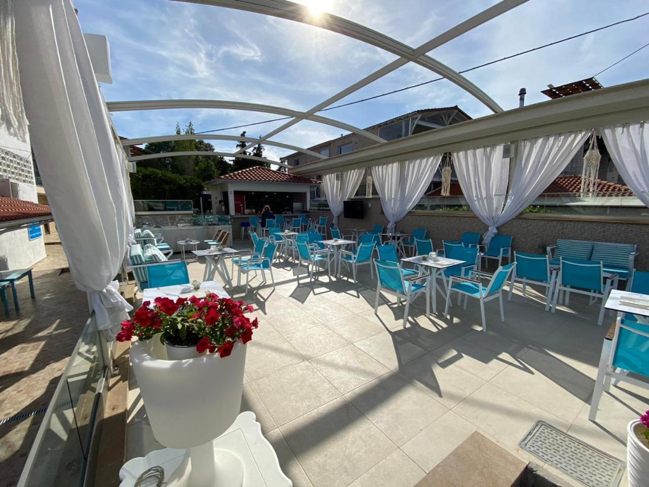 Angelos Hotel Ormos Panagias Exterior foto